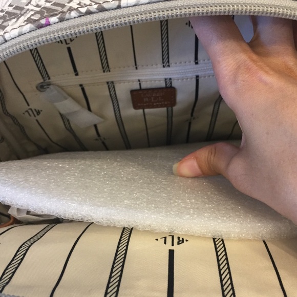 New Ralph Lauren | Designer Backpack - Picture 7 of 11